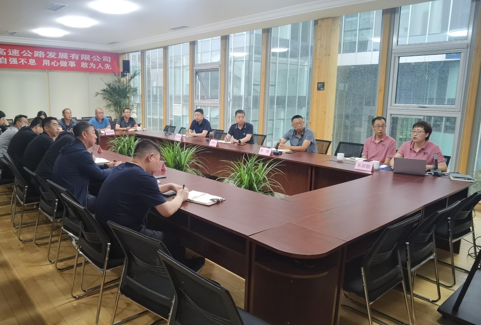 1656484438518264.jpg 2f4d525ba5acab5a79af9239fa5b75c2.jpg