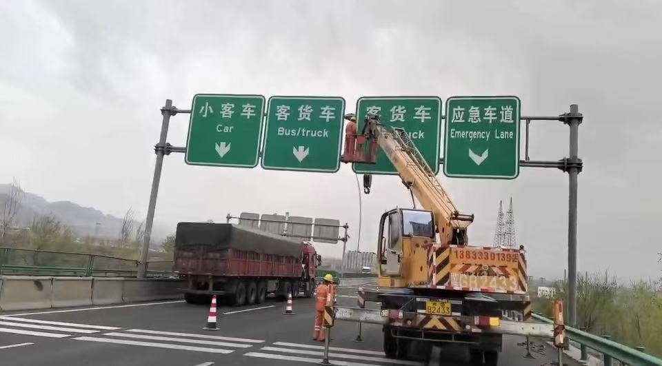 1744524402680227.jpg ddef6c7f7385724e8ea1b3b274cf9e2.jpg