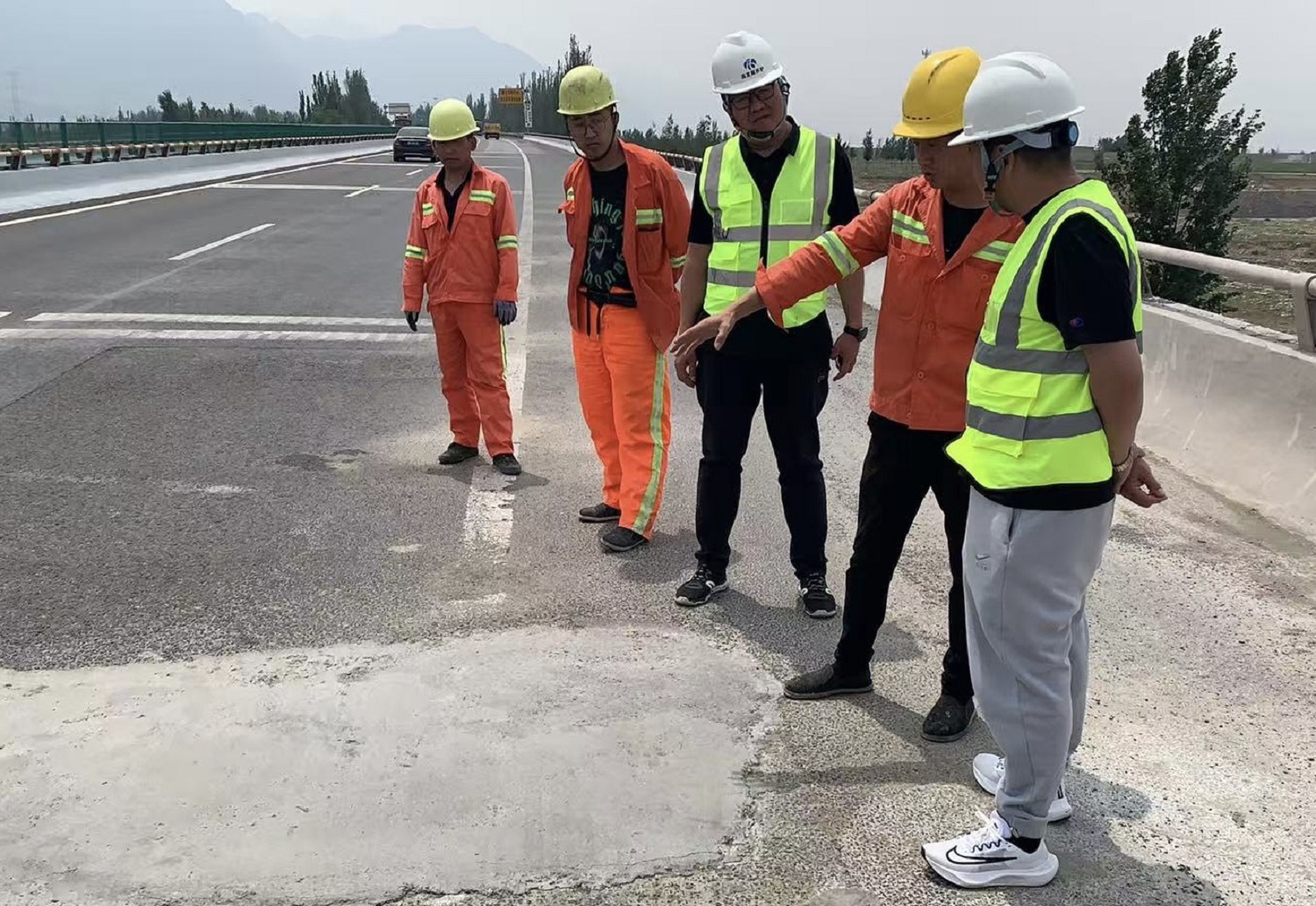 1748589066826546.jpg 7718a2a3-a1af-4d72-9716-452398312804.jpg