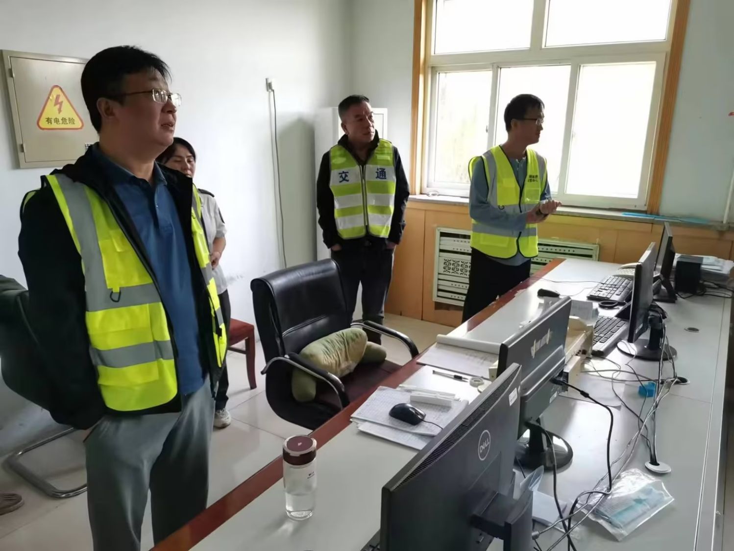 1695615316606461.jpg 7552379612fe4a7fb39fdae88c2e5eb0.jpg